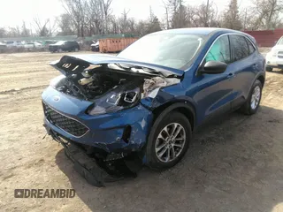 2022 Ford Escape SE with VIN 1FMCU9G61NUA91016, listed as a IAAI auction lot 41791036 with 38,134 mi miles. Bid and sale history available at carsss.com. Image 2.