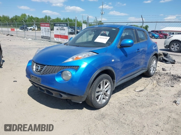 2011 Nissan Juke SL with VIN JN8AF5MV6BT015680, listed as a IAAI auction lot 42059259 with 105,704 mi miles. Bid and sale history available at carsss.com. Image 2.