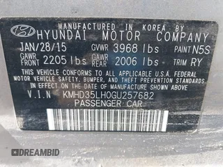 2016 Hyundai Elantra GT with VIN KMHD35LH0GU257682, listed as a IAAI auction lot 41977626 with 1 mi miles. Bid and sale history available at carsss.com. Image 9.