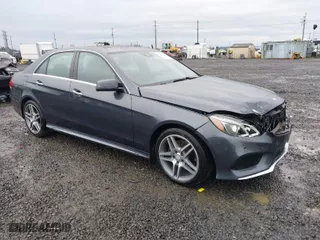 2016 Mercedes-Benz E-Class E 350 Sport with VIN WDDHF5KB7GB281277, listed as a IAAI auction lot 41058388 with 70,993 mi miles. Bid and sale history available at carsss.com. Image 1.