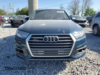 2018 Audi Q7 Premium Plus z VIN WA1LAAF71JD049796, wystawiony jako Copart lot #55972155 z przebiegiem 76 795 mil mil oraz Czysty tytuł • Clean title. Historia ofert i sprzedaży dostępna na DreamBid. Obrazek 5.