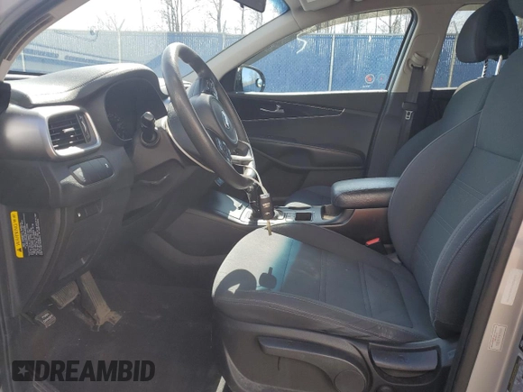 2016 Kia Sorento LX with VIN 5XYPGDA33GG129784, listed as a Copart auction lot 54562765 with 151,932 mi miles and Salvage Title. Bid and sale history available at DreamBid. Image 7.