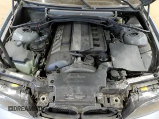 2004 BMW 3 Series 325Ci with VIN WBABW33434PL33682, listed as a Copart auction lot 86275284 with 135,699 mi miles and Salvage Title. Bid and sale history available at carsss.com. Image 11.