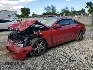 2013 Mercedes-Benz E 350 with VIN WDDKJ5KB9DF192237, listed as a Copart auction lot 75918194 with 98,118 mi miles and Salvage Title. Bid and sale history available at DreamBid. Image 1.