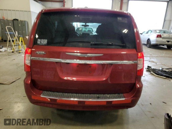 2015 Chrysler Town & Country Touring-L with VIN 2C4RC1CG1FR674900, listed as a Copart auction lot 53562085 with 99,030 mi miles and Clean Title. Bid and sale history available at carsss.com. Image 6.
