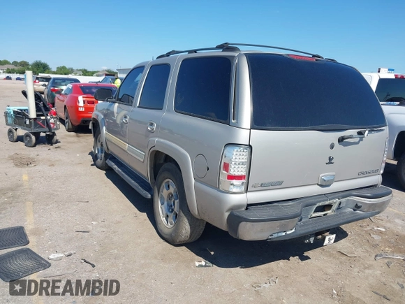 2004 Chevrolet Tahoe LT with VIN 1GNEC13Z54R268368, listed as a IAAI auction lot 42245314 with 182,977 mi miles and . Bid and sale history available at DreamBid. Image 3.