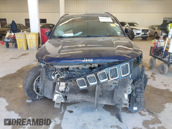 2018 Jeep Compass Sport с VIN 3C4NJDAB9JT266907, выставлен на аукционе IAAI как лот 41669562 с пробегом 102 831 миль миль и . История ставок и продаж доступна на DreamBid. Изображение 12.