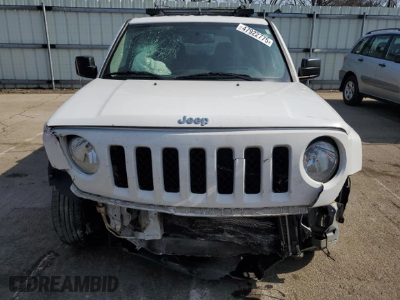 2017 Jeep Patriot High Altitude with VIN 1C4NJPFAXHD152626, listed as a Copart auction lot 47922775 with 117,574 mi miles and Salvage Title. Bid and sale history available at carsss.com. Image 5.