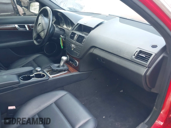 2009 Mercedes-Benz C 300 Sport с VIN WDDGF81X79R074165, выставлен на аукционе IAAI как лот 42502620 с пробегом 135 083 миль миль и . История ставок и продаж доступна на DreamBid. Изображение 5.