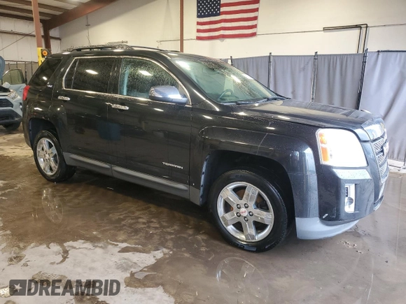 2012 GMC Terrain SLT-2 with VIN 2GKFLWE58C6341591, listed as a Copart auction lot 56633855 with 136,743 mi miles and Salvage title. Bid and sale history available at DreamBid. Image 4.