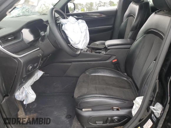 2023 Jeep Grand Cherokee Altitude z VIN 1C4RJKAG1P8808056, wystawiony jako Copart lot #54924315 z przebiegiem Nie podano mil oraz Szkoda całkowita • Salvage title. Historia ofert i sprzedaży dostępna na DreamBid. Obrazek 7.