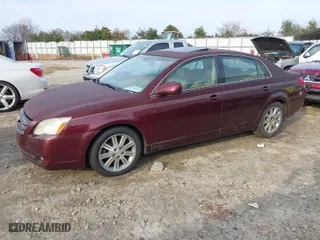 2005 Toyota Avalon XL with VIN 4T1BK36B45U048268, listed as a IAAI auction lot 41507608 with 185,388 mi miles. Bid and sale history available at carsss.com. Image 2.