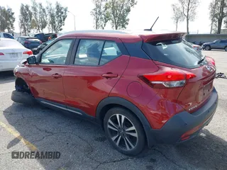 2020 Nissan Kicks SR with VIN 3N1CP5DV5LL536903, listed as a IAAI auction lot 41778615 with 90,744 mi miles. Bid and sale history available at carsss.com. Image 3.