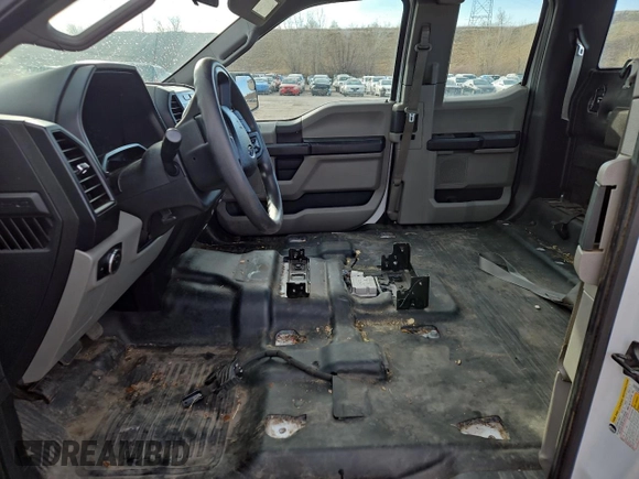 2015 Ford F-150 XLT with VIN 1FTFX1EFXFKD70393, listed as a Copart auction lot 51320365 with 173,741 mi miles and Salvage title. Bid and sale history available at DreamBid. Image 7.