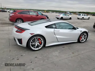 2017 Acura NSX with VIN 19UNC1B06HY000177, listed as a Copart auction lot 51662195 with 3,695 mi miles and Clean Title. Bid and sale history available at DreamBid. Image 3.
