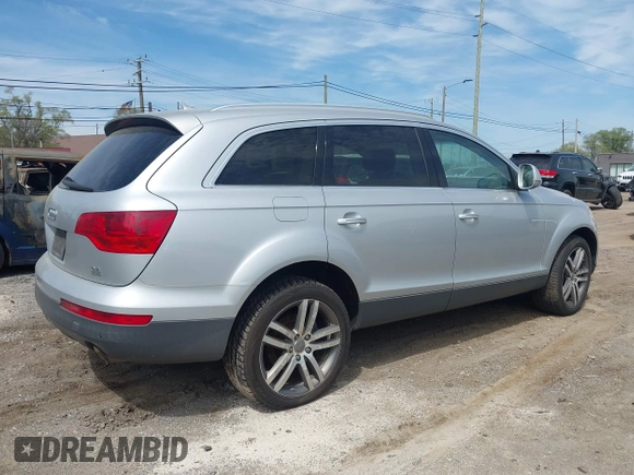 2008 Audi Q7 Premium with VIN WA1BY74L98D026626, listed as a IAAI auction lot 42244357 with 153,004 mi miles and . Bid and sale history available at DreamBid. Image 4.