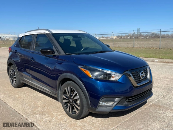 2019 Nissan Kicks S with VIN 3N1CP5CU5KL498631, listed as a Copart auction lot 48992105 with 97,170 mi miles and Clean Title. Bid and sale history available at carsss.com. Image 1.