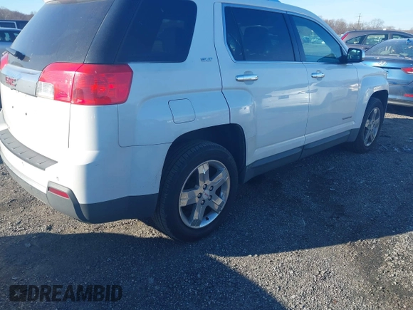 2012 GMC Terrain SLT-2 with VIN 2GKALWEK1C6330819, listed as a IAAI auction lot 38452298 with 217,795 mi miles. Bid and sale history available at carsss.com. Image 4.