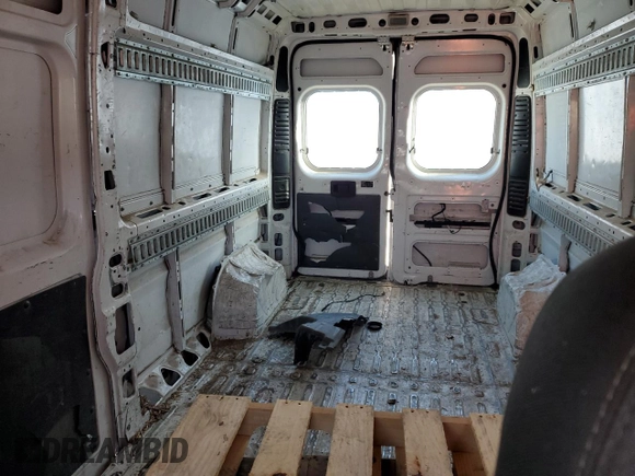 2014 Ram ProMaster Cargo with VIN 3C6URVHGXEE116155, listed as a Copart auction lot 39226474 with Not Provided miles and Salvage Title. Bid and sale history available at DreamBid. Image 10.