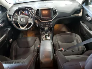 2017 Jeep Cherokee Latitude with VIN 1C4PJMCS4HW531565, listed as a Copart auction lot 52367645 with 40,781 mi miles and Salvage Title. Bid and sale history available at DreamBid. Image 8.