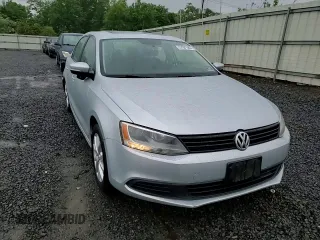 2011 Volkswagen Jetta SE with VIN 3VWDZ7AJ5BM319091, listed as a Copart auction lot 57991585 with 185,458 mi miles and Salvage title. Bid and sale history available at DreamBid. Image 13.