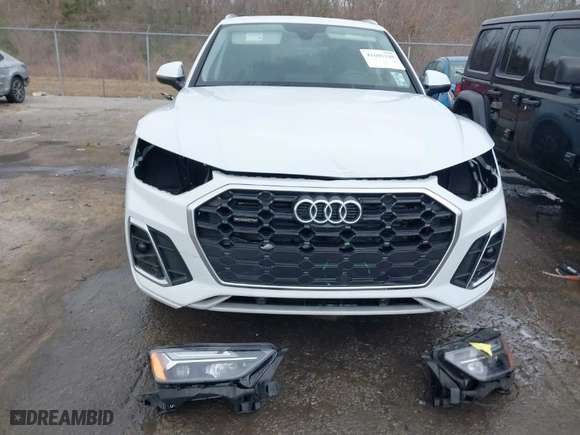 2023 Audi Q5 S line Premium Plus with VIN WA1EAAFY6P2030702, listed as a IAAI auction lot 41691330 with 14,339 mi miles. Bid and sale history available at carsss.com. Image 6.
