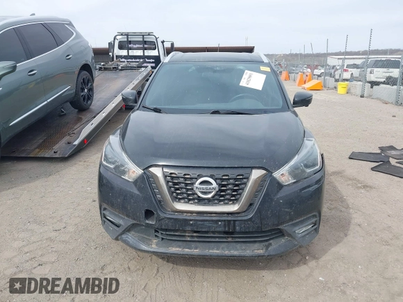 2019 Nissan Kicks SR with VIN 3N1CP5CU1KL556105, listed as a IAAI auction lot 41829091 with 120,639 mi miles. Bid and sale history available at carsss.com. Image 13.
