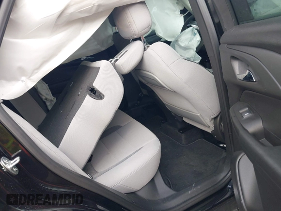 2025 Chevrolet TrailBlazer LT with VIN KL79MPSP8SB125914, listed as a IAAI auction lot 42152829 with Not Provided miles and . Bid and sale history available at DreamBid. Image 8.