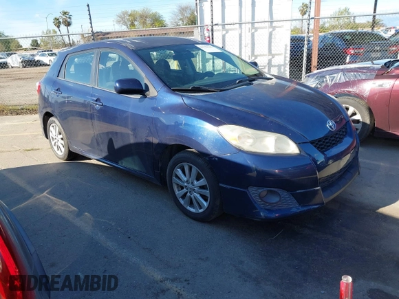 2010 Toyota Matrix z VIN 2T1KU4EE7AC242574, wystawiony jako IAAI lot #41799126 z przebiegiem 116 782 mil mil oraz . Historia ofert i sprzedaży dostępna na DreamBid. Obrazek 1.