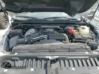 2022 Chevrolet Silverado 3500HD High Country с VIN 1GC4YVEY8NF191614, выставлен на аукционе Copart как лот 53111125 с пробегом 14 004 миль миль и Списание • Salvage title. История ставок и продаж доступна на DreamBid. Изображение 14.