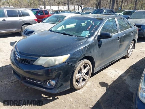 2013 Toyota Camry L with VIN 4T1BF1FK0DU713478, listed as a IAAI auction lot 41886214 with 161,920 mi miles. Bid and sale history available at carsss.com. Image 17.