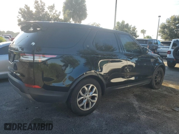 2017 Land Rover Discovery SE z VIN SALRGBBV1HA041811, wystawiony jako Copart lot #73870814 z przebiegiem Nie podano mil oraz Szkoda całkowita • Salvage title. Historia ofert i sprzedaży dostępna na DreamBid. Obrazek 3.
