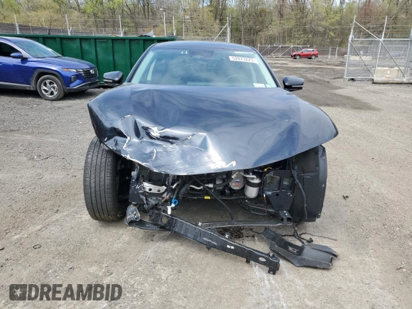 2024 Kia EV6 Wind with VIN KNDC3DLC8R5211562, listed as a Copart auction lot 52873225 with 17,517 mi miles and Salvage Title. Bid and sale history available at carsss.com. Image 5.