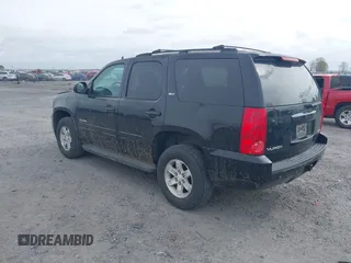 2014 GMC Yukon SLT with VIN 1GKS2CE03ER248683, listed as a IAAI auction lot 41904412 with 147,156 mi miles and . Bid and sale history available at DreamBid. Image 3.