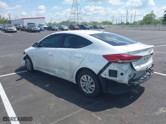 2017 Hyundai Elantra SE with VIN 5NPD74LF4HH209213, listed as a IAAI auction lot 42019358 with 175,095 mi miles. Bid and sale history available at carsss.com. Image 3.