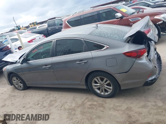 2019 Hyundai Sonata SE with VIN 5NPE24AF7KH751127, listed as a IAAI auction lot 41184221 with 83,267 mi miles and . Bid and sale history available at carsss.com. Image 14.