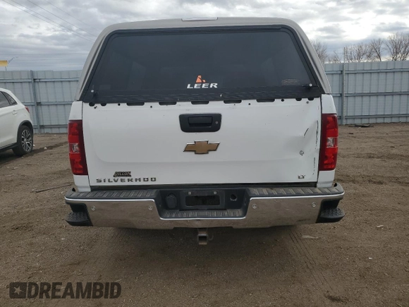 2009 Chevrolet Silverado 1500 LT with VIN 1GCEK29J89E128347, listed as a Copart auction lot 50642215 with 228,563 mi miles and Salvage Title. Bid and sale history available at carsss.com. Image 6.