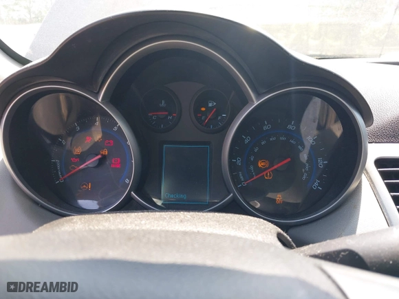 2014 Chevrolet Cruze LS with VIN 1G1PA5SH9E7292511, listed as a IAAI auction lot 42082969 with 187,914 mi miles. Bid and sale history available at carsss.com. Image 7.