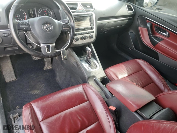 2014 Volkswagen Eos Lux with VIN WVWFW8AH1EV000403, listed as a Copart auction lot 50272205 with 135,441 mi miles and Salvage Title. Bid and sale history available at carsss.com. Image 8.