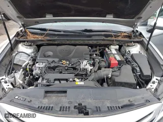 2018 Toyota Camry LE with VIN 4T1B11HK0JU129623, listed as a IAAI auction lot 41902335 with 100,643 mi miles. Bid and sale history available at carsss.com. Image 10.