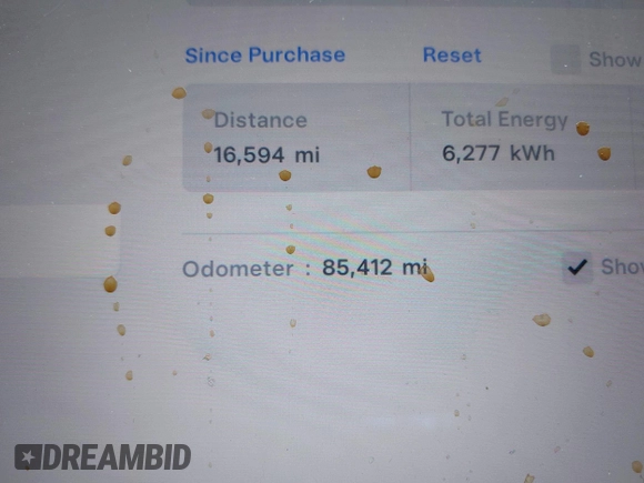 2016 Tesla Model S 90D z VIN 5YJSA1E4XGF171244, wystawiony jako IAAI lot #42584589 z przebiegiem 85 412 mil mil oraz . Historia ofert i sprzedaży dostępna na DreamBid. Obrazek 15.