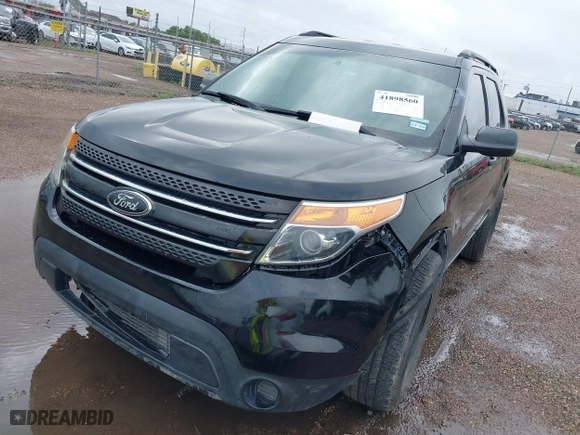2015 Ford Explorer with VIN 1FM5K7B87FGB18229, listed as a IAAI auction lot 41898560 with 152,544 mi miles. Bid and sale history available at carsss.com. Image 19.
