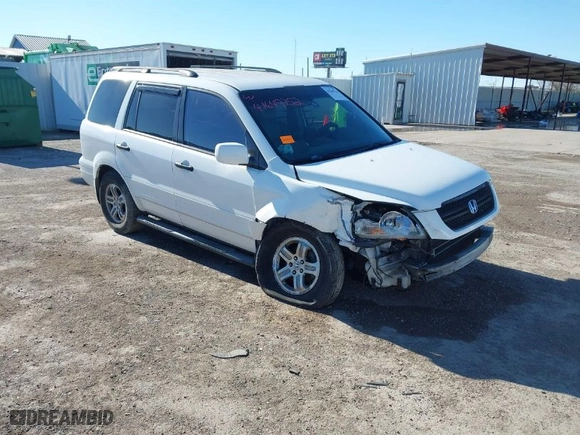 2004 Honda Pilot EX with VIN 2HKYF185X4H592684, listed as a IAAI auction lot 41649752 with 1 mi miles. Bid and sale history available at carsss.com. Image 1.