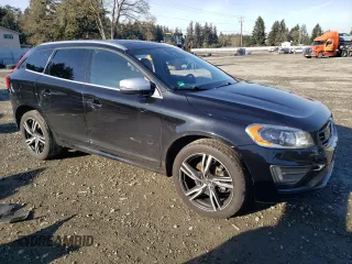 2017 Volvo XC60 R-Design with VIN YV449MRS7H2128140, listed as a Copart auction lot 89215325 with 61,559 mi miles and Salvage title. Bid and sale history available at DreamBid. Image 4.