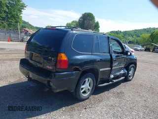2006 GMC Envoy SLE z VIN 1GKDT13S862193382, wystawiony jako IAAI lot #42274946 z przebiegiem 187 379 mil mil oraz . Historia ofert i sprzedaży dostępna na DreamBid. Obrazek 4.