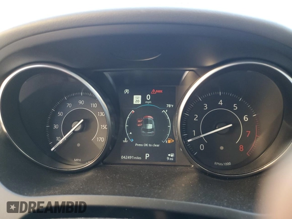 2020 Jaguar E-Pace z VIN SADFK2FX3L1014160, wystawiony jako Copart lot #77092434 z przebiegiem 42 491 mil mil oraz Szkoda całkowita • Salvage title. Historia ofert i sprzedaży dostępna na DreamBid. Obrazek 9.