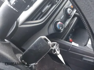 2021 Kia Forte LXS z VIN 3KPF24AD0ME349220, wystawiony jako IAAI lot #42339184 z przebiegiem 84 052 mil mil oraz . Historia ofert i sprzedaży dostępna na DreamBid. Obrazek 11.