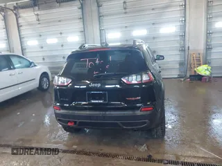 2019 Jeep Cherokee Trailhawk Elite with VIN 1C4PJMBX5KD278921, listed as a IAAI auction lot 41843126 with 139,431 mi miles. Bid and sale history available at carsss.com. Image 17.