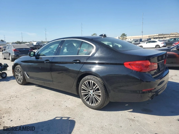 2019 BMW 5 Series 530i with VIN WBAJA5C57KG900892, listed as a Copart auction lot 82915404 with 79,037 mi miles and Salvage Title. Bid and sale history available at carsss.com. Image 2.