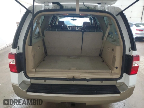 2007 Ford Expedition Max Eddie Bauer with VIN 1FMFK18567LA84940, listed as a Copart auction lot 46368655 with 270,553 mi miles and Clean Title. Bid and sale history available at DreamBid. Image 6.